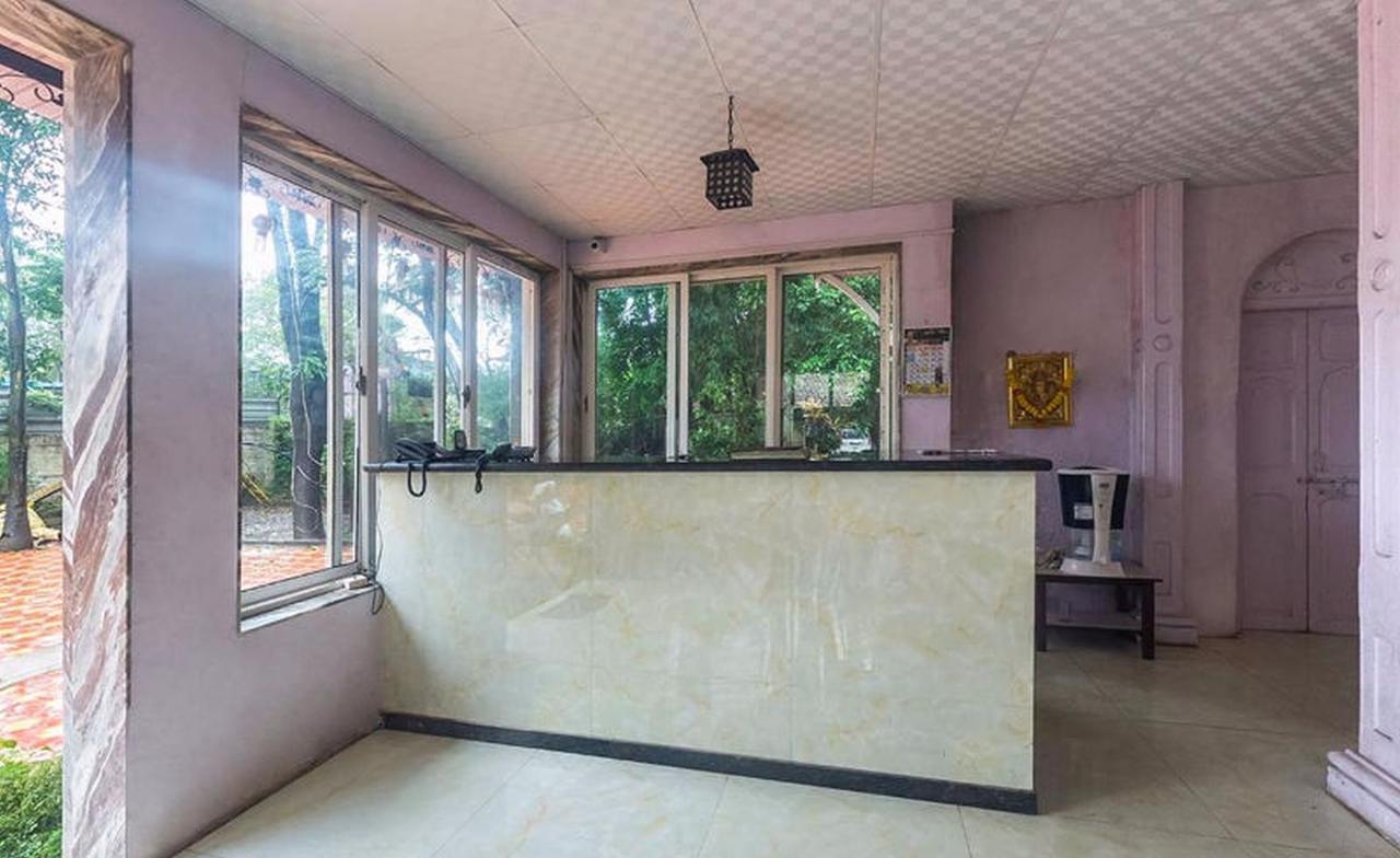 Oyo 11395 Hotel Ritz Heritage Lonavala Kültér fotó