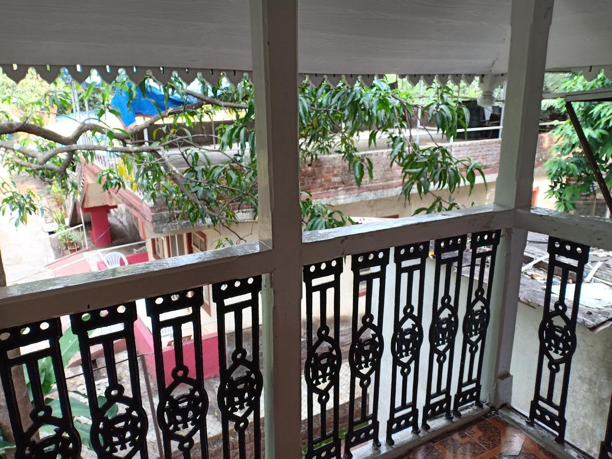 Oyo 11395 Hotel Ritz Heritage Lonavala Kültér fotó