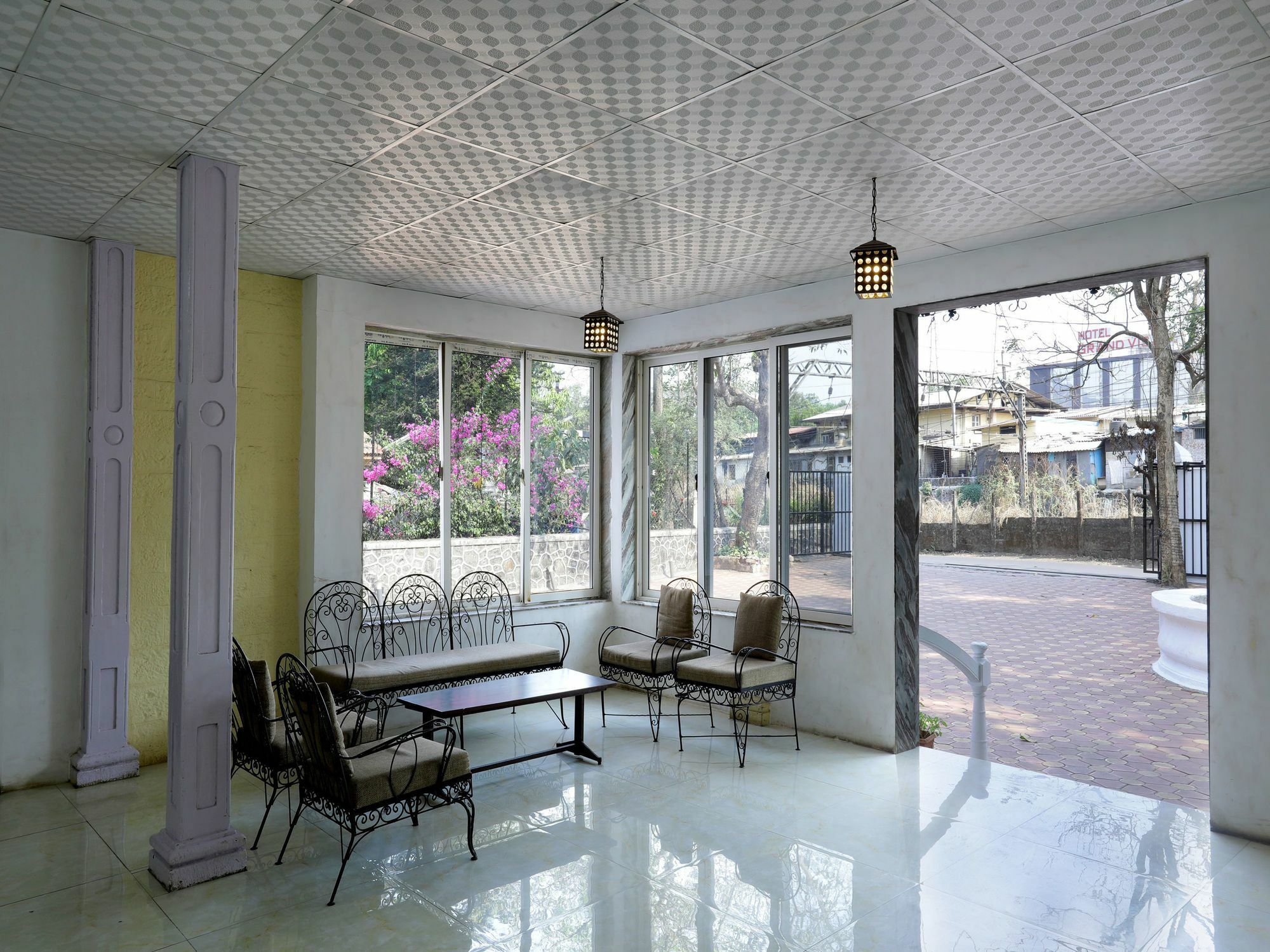 Oyo 11395 Hotel Ritz Heritage Lonavala Kültér fotó